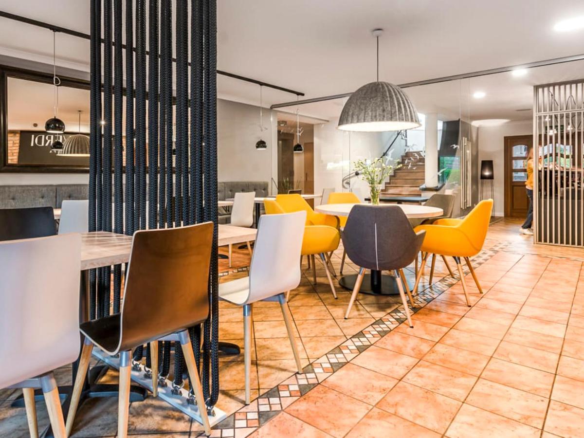 Villa Verdi Pleasure & Spa Leba Bagian luar foto