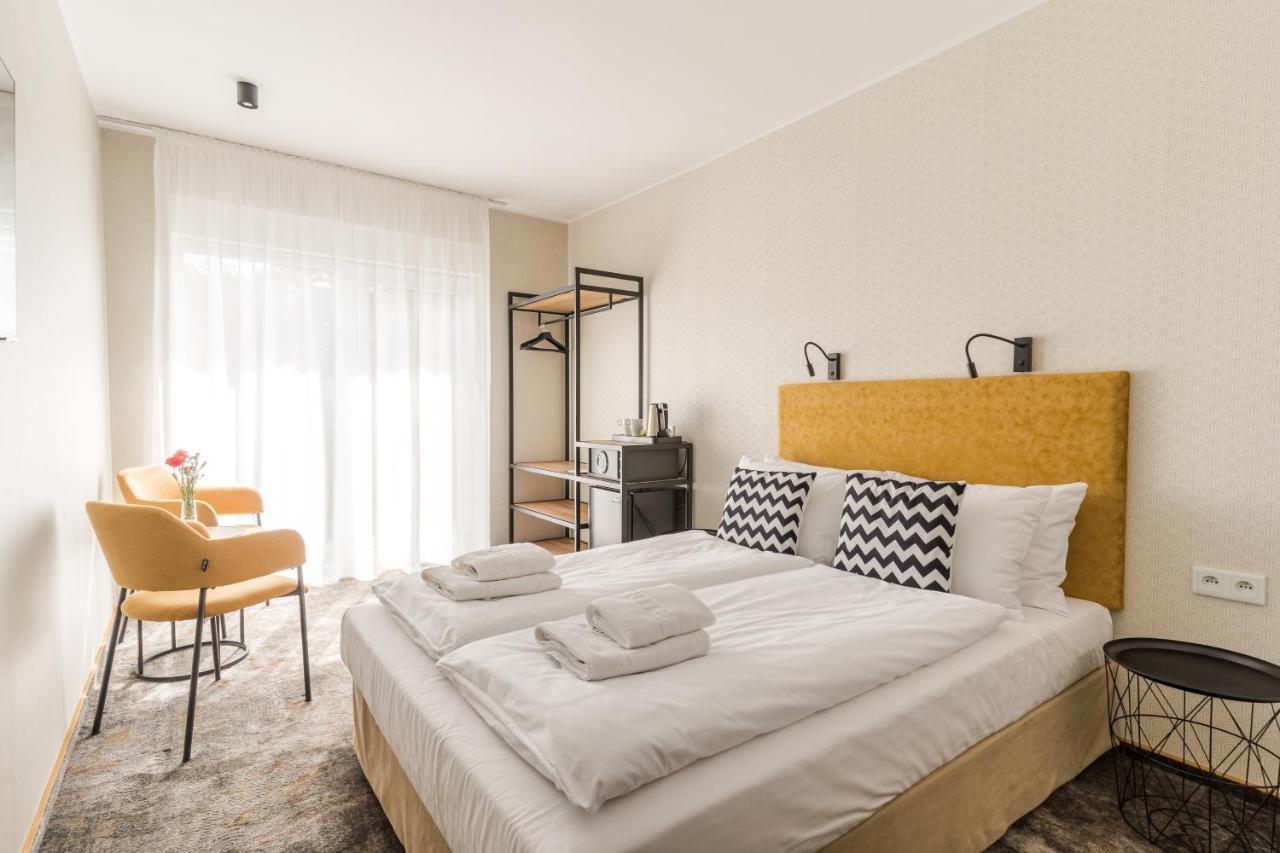 Villa Verdi Pleasure & Spa Leba Bagian luar foto