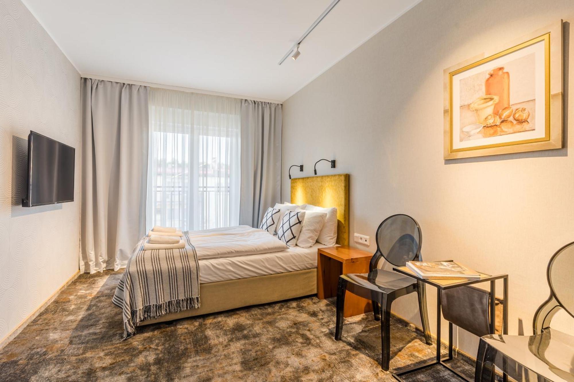 Villa Verdi Pleasure & Spa Leba Bagian luar foto