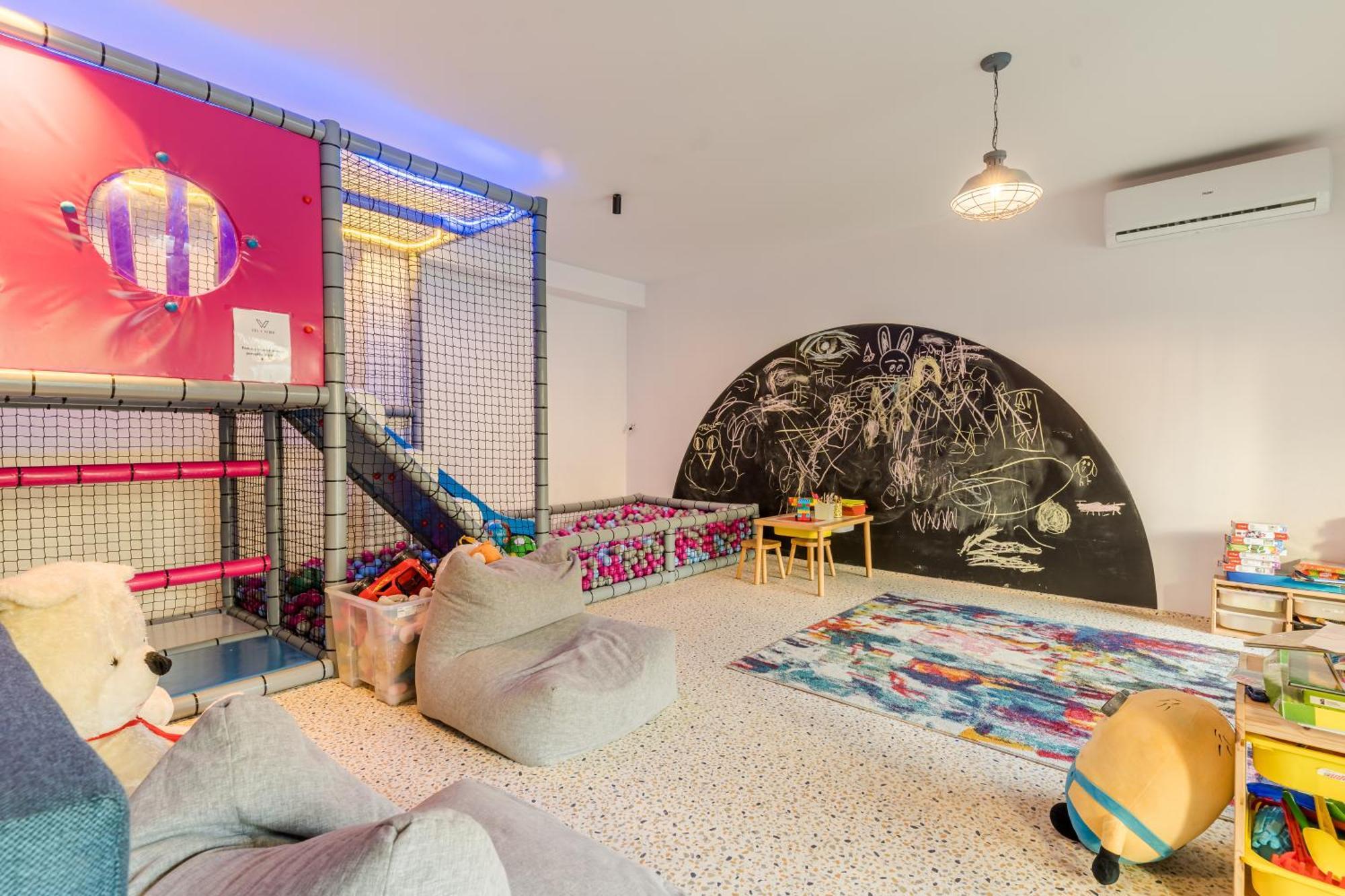 Villa Verdi Pleasure & Spa Leba Bagian luar foto